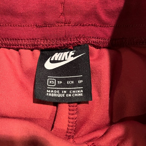 Nike velour suit - Picture 7 of 7